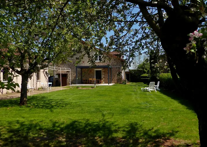 Gasthuis L'oustal Des Bons Vivants Conques-en-Rouergue